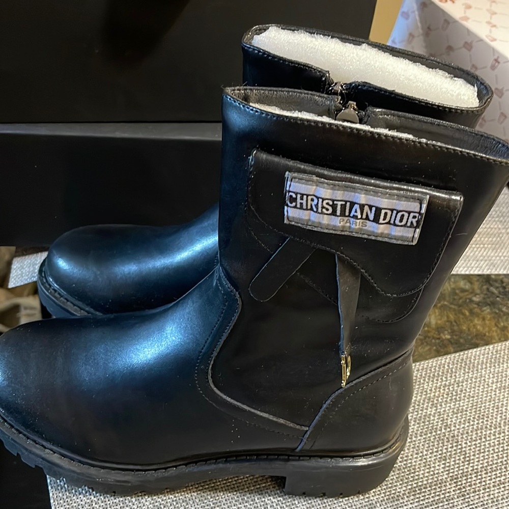 leather boots